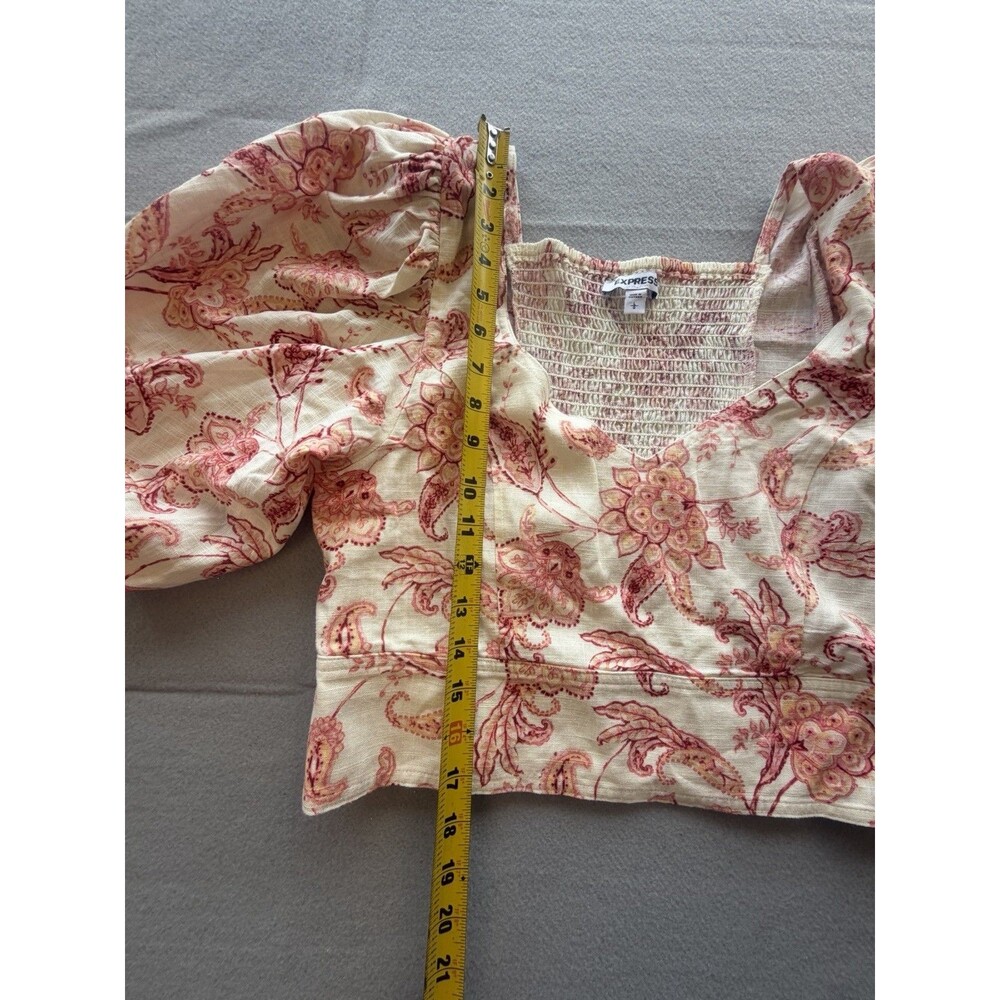Express Ivory Pink Floral Smocked Square Neck Puff Sleeve Crop Blouse Women's L - Picture 2 of 7